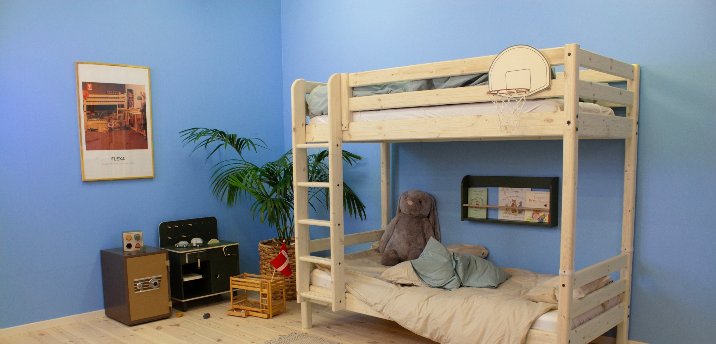 Litera doble sobre dos camas individuales con cajones y tobogán, cama —  Brother's Outlet