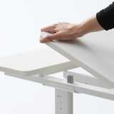 Evo Study Desk – tilting desktop
