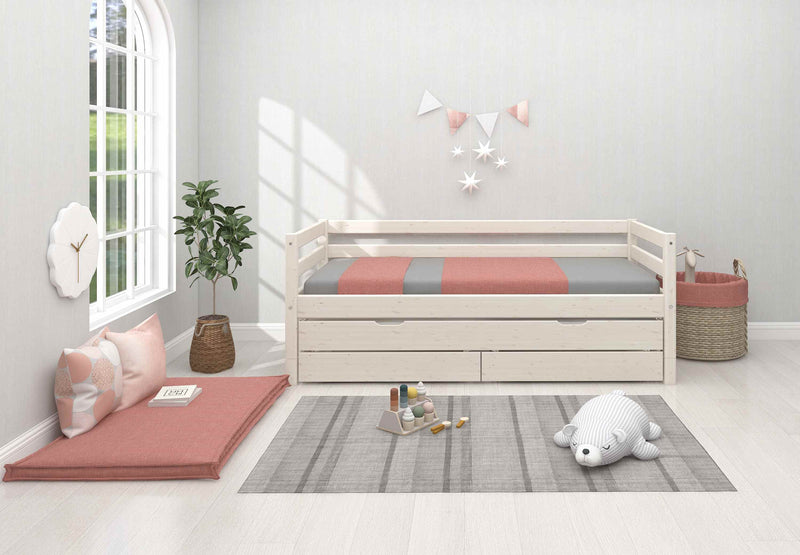 Daybed with trundle pullout bed