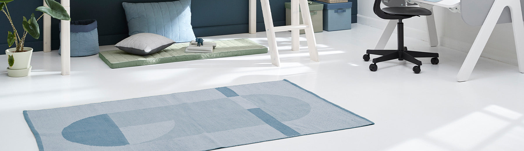 Rug from FLEXA