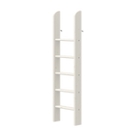 Cama alta blanca FLEXA con escalera recta de cinco peldaños, bordes seguros para los niños, colocada en posición vertical contra una pared de color neutro.