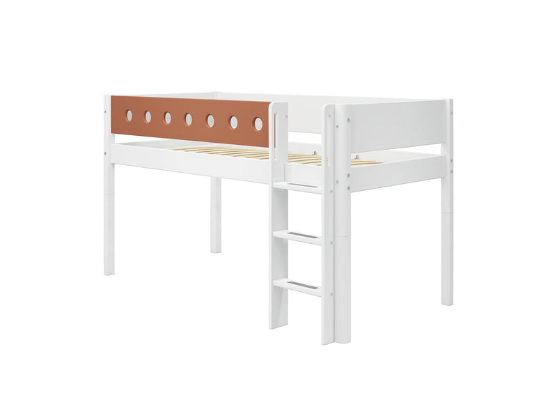 Mid-high bed w. straight ladder