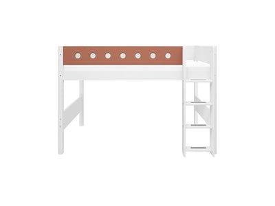 Semi-high bed w. straight ladder