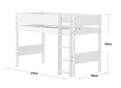 Semi-high bed w. straight ladder