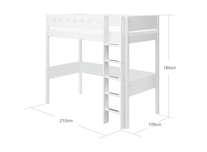 High bed w. straight ladder