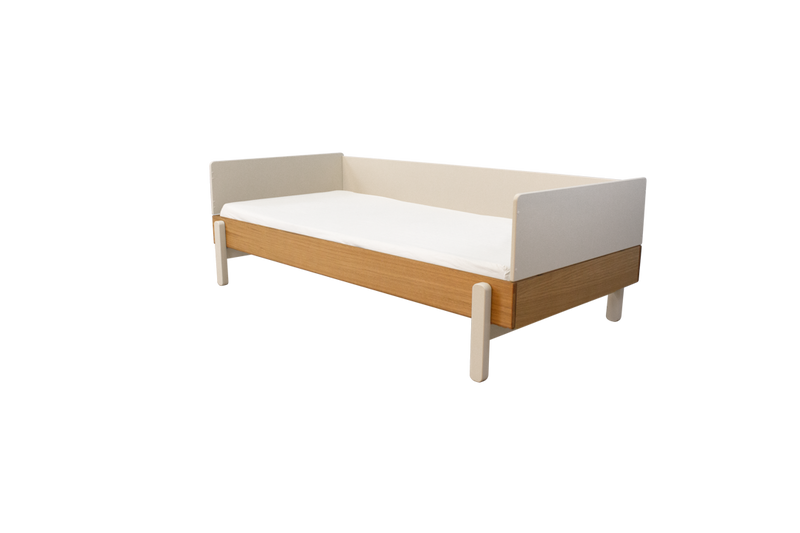 Single bed – Cream