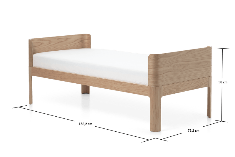 NOVA Junior Bed, Oak, 150x70 cm