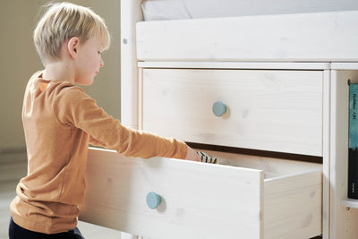 Chest with 3 drawers