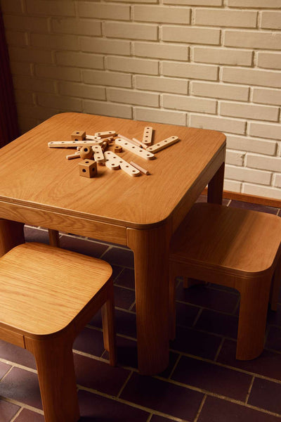 NOVA Table de Jeu & Tabouret, Chêne