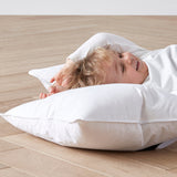 Pillow, junior