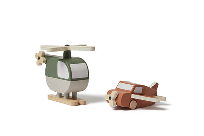 Hubschrauber und Flugzeug aus Holz