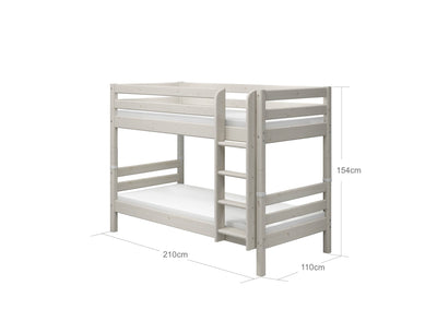 Bunk bed with straight ladder