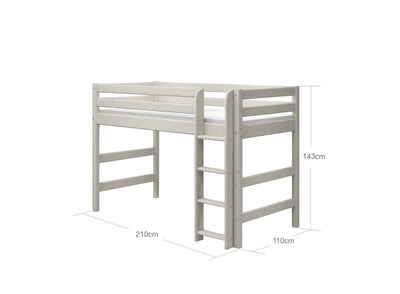 Semi-high bed w. straight ladder