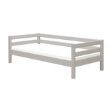 FLEXA Sicherheitsgitter in voller Länge in Grau, 200 cm, robuste, kindersichere Ausführung für Kinderbetten, abgebildet auf weißem Hintergrund.