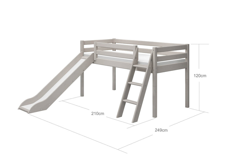 Halfhoogslaper m. glijbaan en schuine ladder