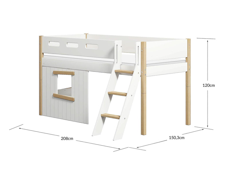 Halfhoogslaper, schuine ladder en boomhut bedfronten, eiken frame