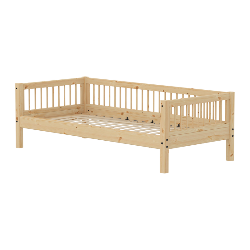 Single Bed with Safety Rail, 90x200 cm, Pine