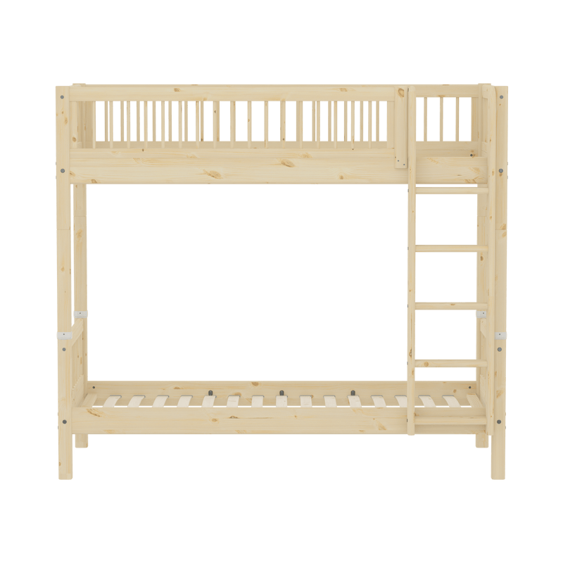 High bunk bed w. straight ladder