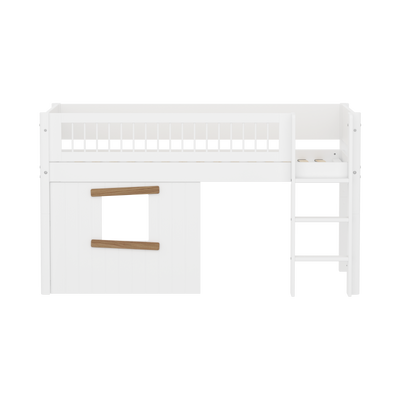 Mid-high bed w. str. ladder & Treehouse Bed Fronts