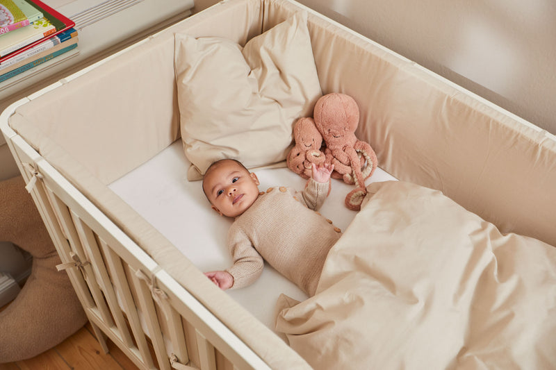 FB01 - Baby bed
