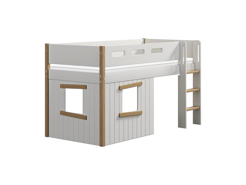 Mid-high bed, str. ladder & Treehouse Bed Fronts, oak frame